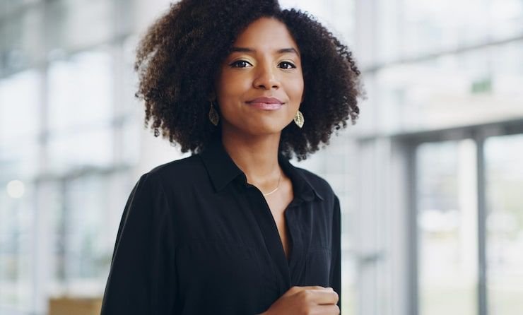 Issabel Otumbu